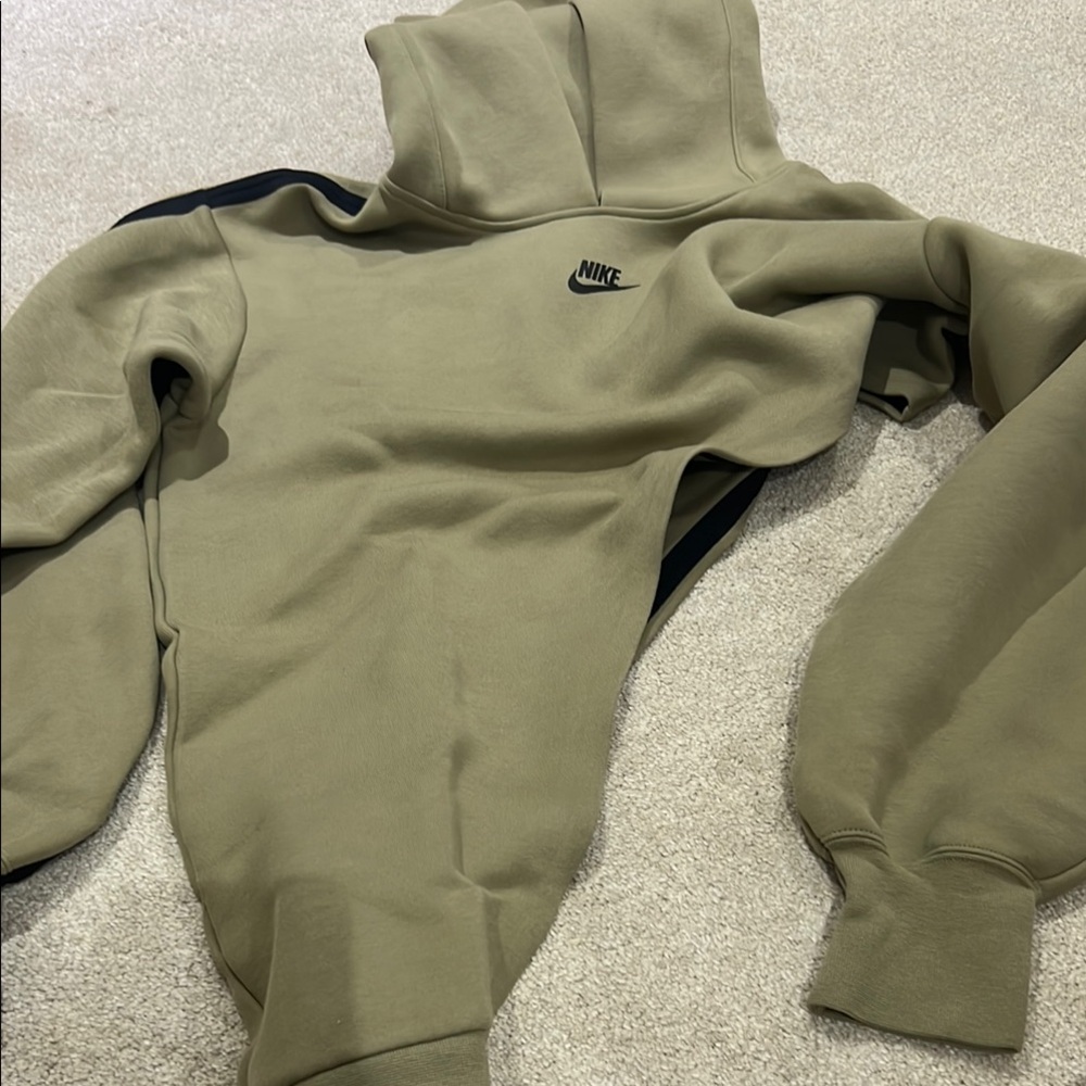 Nike Khaki Sweatshirt